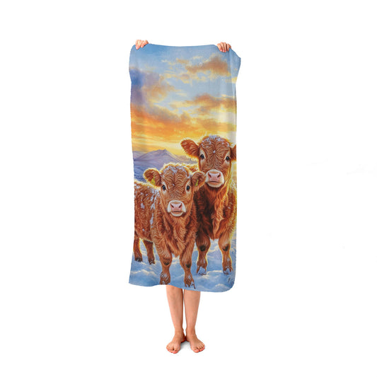 Snowy Baby Highland Cows Beach Towel